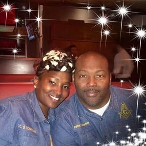 Meet your Posher, Genarra